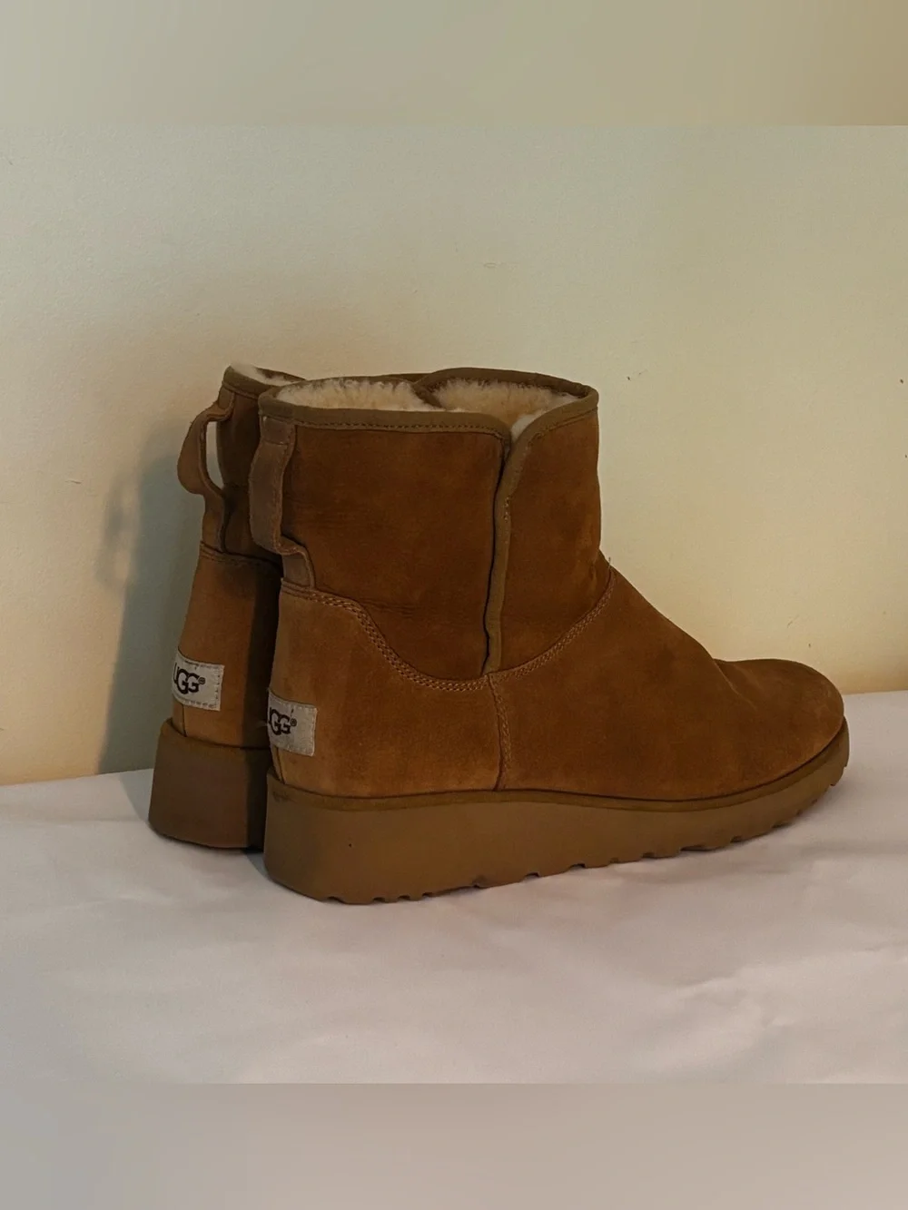 UGG Kristin Classic Slim mini wedge boots chesnut size 10